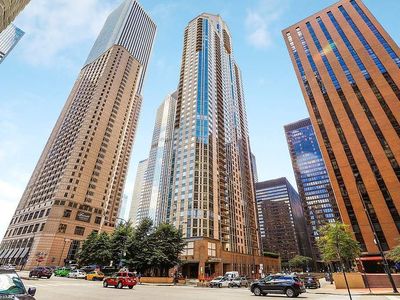 222 N Columbus Dr, Chicago, IL, 60601