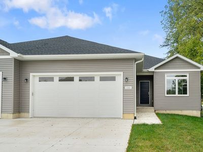 102 Bergen Dr, Waterloo, IA, 50701