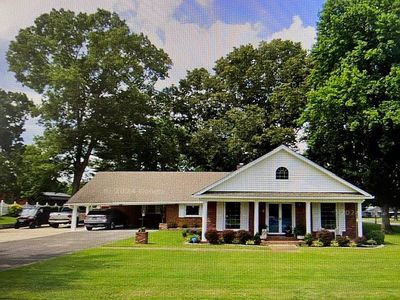 216 E Main St, Gleason, TN, 38229