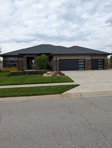 15084 Whisper Rock Blvd, Fort Wayne, IN, 46845
