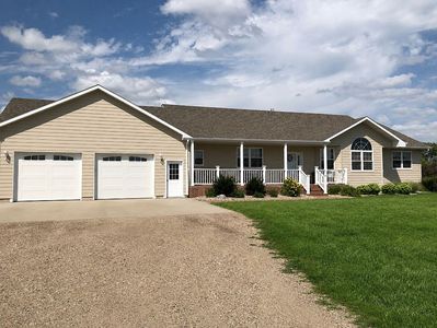 1745 Droog Ct, Aberdeen, SD, 57401