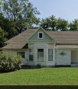 526 W 1st St, Chanute, KS, 66720