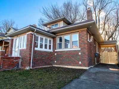 383 Chalmers St, Detroit, MI, 48215