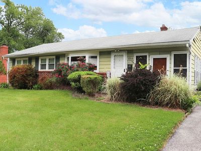 210 Catalina Dr, Newark, DE, 19711