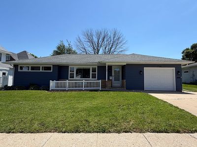 706 I Ave, Grundy Center, IA, 50638