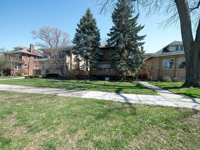 10247 S Bell Ave, Chicago, IL, 60643