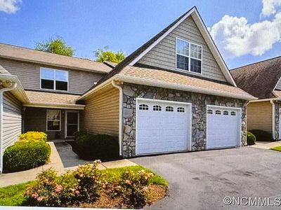 203 Waters Edge Dr, Weaverville, NC, 28787
