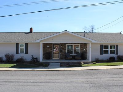 209 Highland Ave, Petersburg, WV, 26847