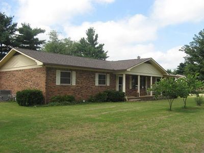 420 W Joyce Ave, Bernie, MO, 63822