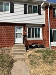 222 Arbor Ct, Omaha, NE, 68108