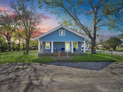 11 Bowie St, Santo, TX, 76472