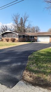 520 North Dr, Mount Zion, IL, 62549