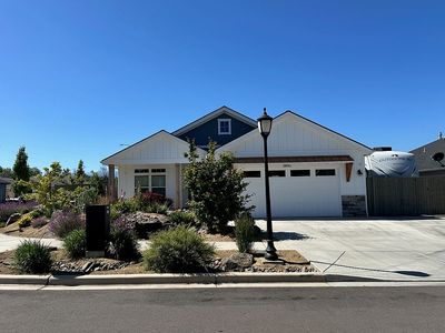 3890 Arizona Dr, Medford, OR, 97504