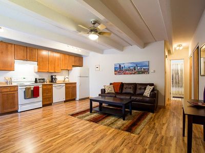 836 Dexter St, Denver, CO, 80220