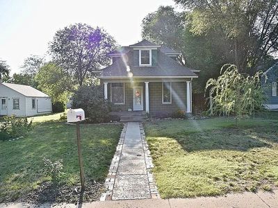 111 South Avenue, Oldham, SD, 57051