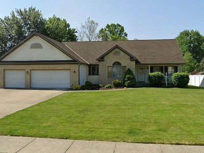 7472 Churchill Square, Mentor, OH, 44060