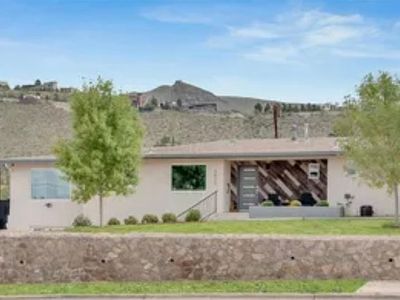 3612 N Stanton St, El Paso, TX, 79902