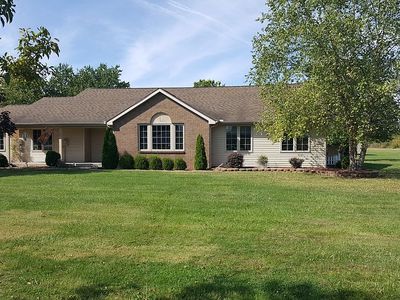 8215 Huguenard Rd, Fort Wayne, IN, 46818
