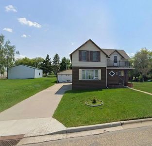 107 Grant Ave, Underwood, ND, 58576