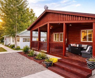 547 W Washington St, Pinedale, WY, 82941