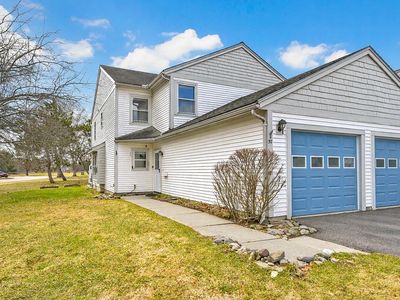 57 Saybrook Rd, Essex Junction, VT, 05452