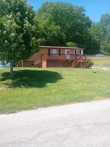 647 Railroad Ave, Elkview, WV, 25071