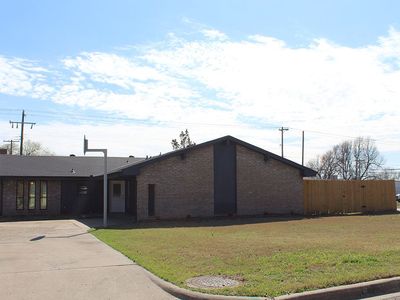 6736 Cherry Pl, Oklahoma City, OK, 73127
