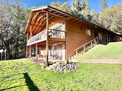 2595 E Evans Creek Rd, Rogue River, OR, 97537
