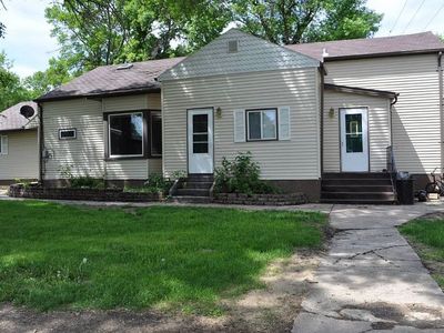 906 10th St NE, Cooperstown, ND, 58425