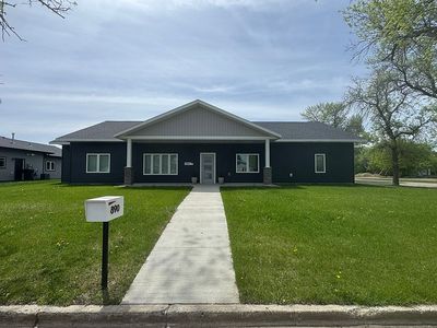 890 3rd St N, Carrington, ND, 58421