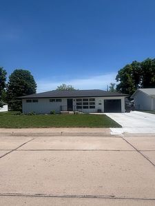 1708 Kiowa Ln, Cozad, NE, 69130