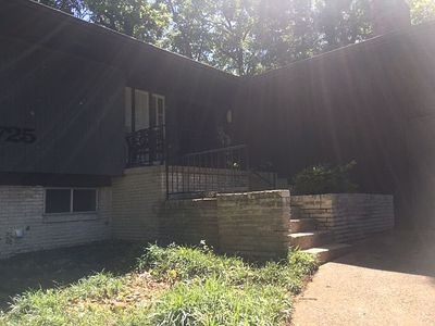 5725 N Angela Rd, Memphis, TN, 38120