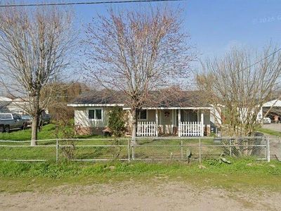 3233 W Whitmore Ave, Modesto, CA, 95358