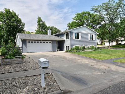 2018 Buffalo St, Pierre, SD, 57501