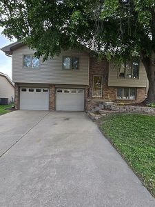 621 W Burt Dr, Lincoln, NE, 68521