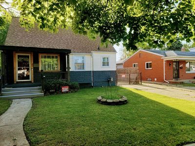 6439 Longacre St, Detroit, MI, 48228