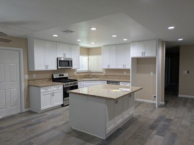 2709 Sierraglen Ct, Bakersfield, CA, 93306