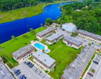 1644 El Camino Rd, Jacksonville, FL, 32216