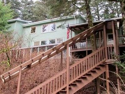 3153 Bay View Dr, Kodiak, AK, 99615