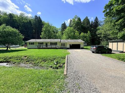 2469 Gregorys Run Rd, Bridgeport, WV, 26330