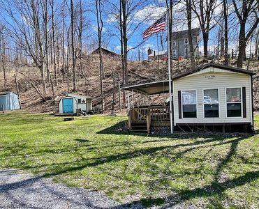 6351 N Vine Valley Rd, Middlesex, NY, 14507