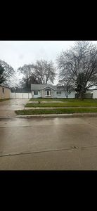 26836 Wenfield St, Roseville, MI, 48066