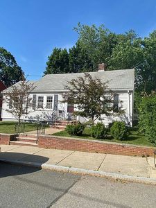 41 Bronx Rd, Boston, MA, 02132