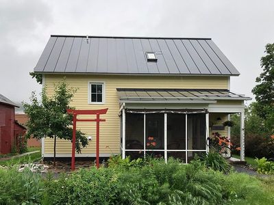 34 Sprout St, Bristol, VT, 05443