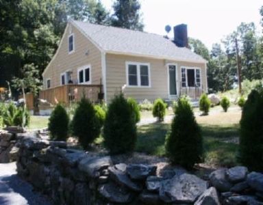 1215 Pleasant Valley Rd N, Groton, CT, 06340
