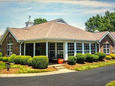 10606 Eagle Pines Ln, Louisville, KY, 40223
