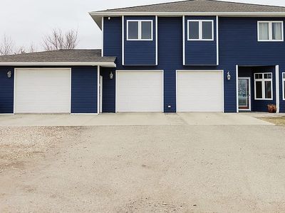 1248 Lake Rd, Bottineau, ND, 58318