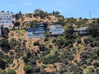 8329 Wyndham Rd, Los Angeles, CA, 90046