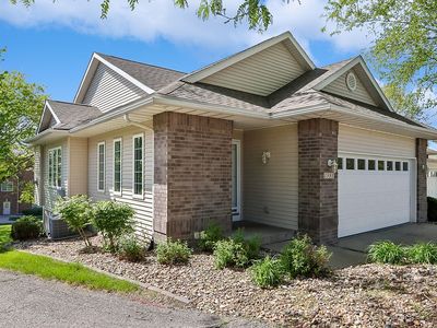1551 Ranier Dr, Iowa City, IA, 52246