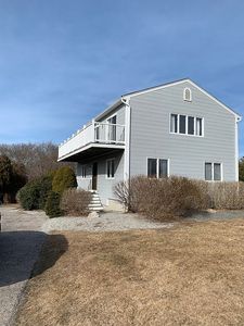 63 Carver Ln, Narragansett, RI, 02882